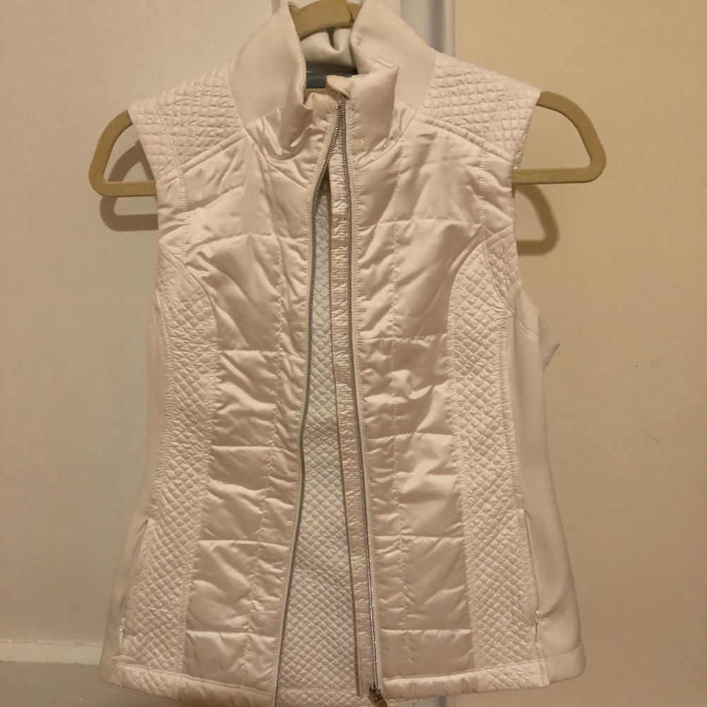 EUC White Athleta vest
